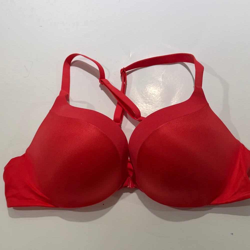 NWOT Victoria's Secret 36A Red Raceback